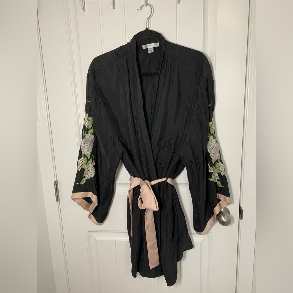 Hera Collection Black Robe with Floral Embroidery